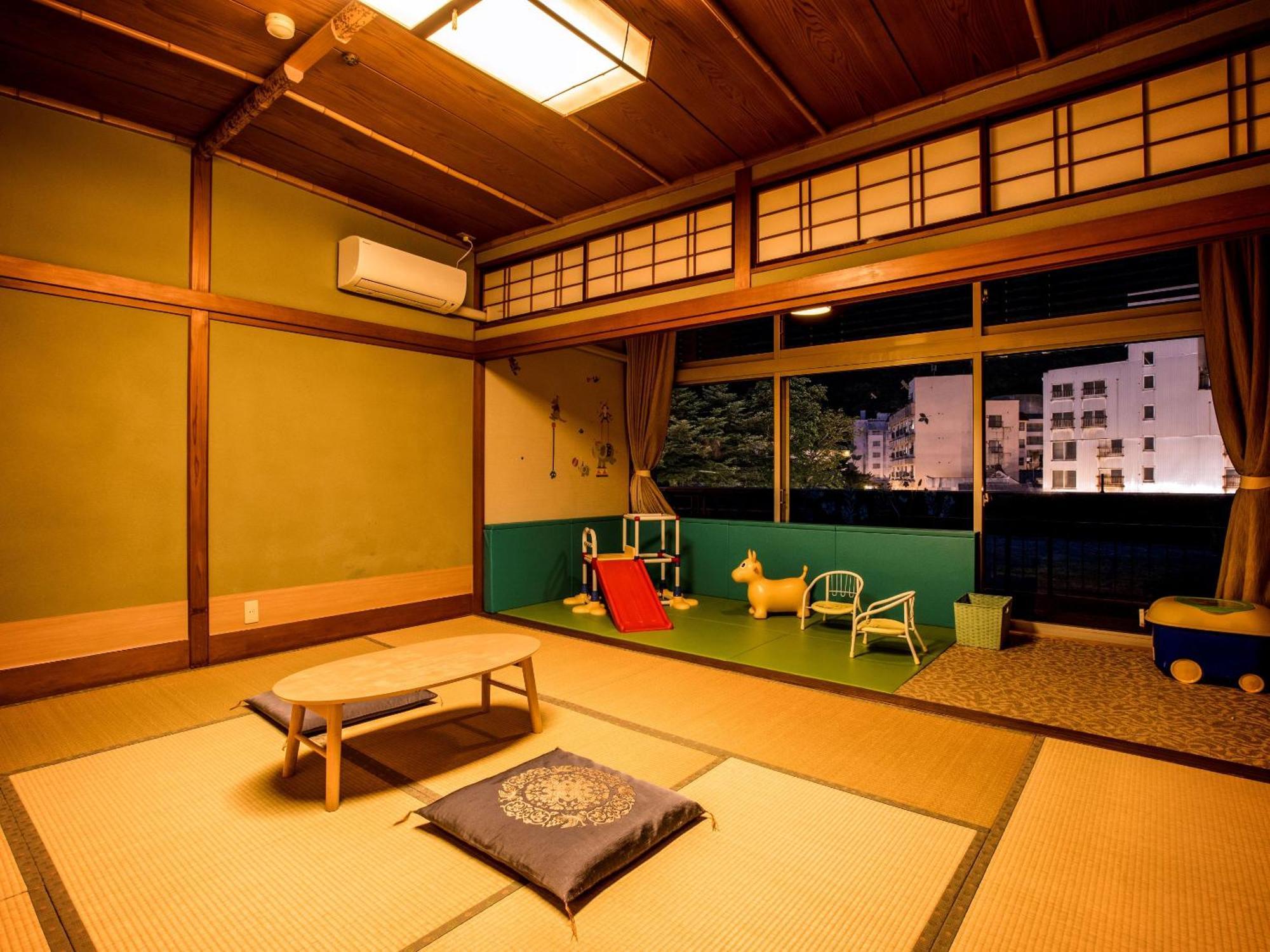 Ooedo Onsen Monogatari Unazuki Grand Hotel Kurobe Ngoại thất bức ảnh