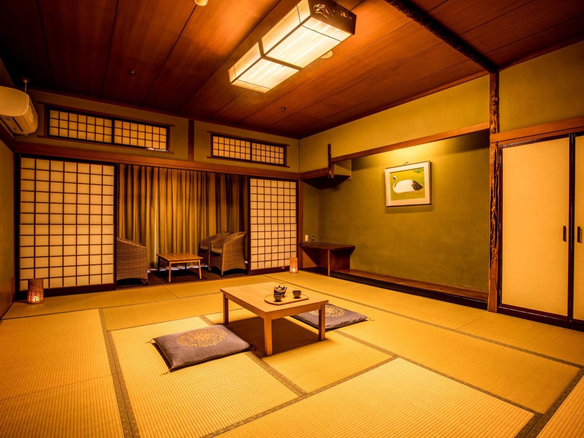 Ooedo Onsen Monogatari Unazuki Grand Hotel Kurobe Ngoại thất bức ảnh